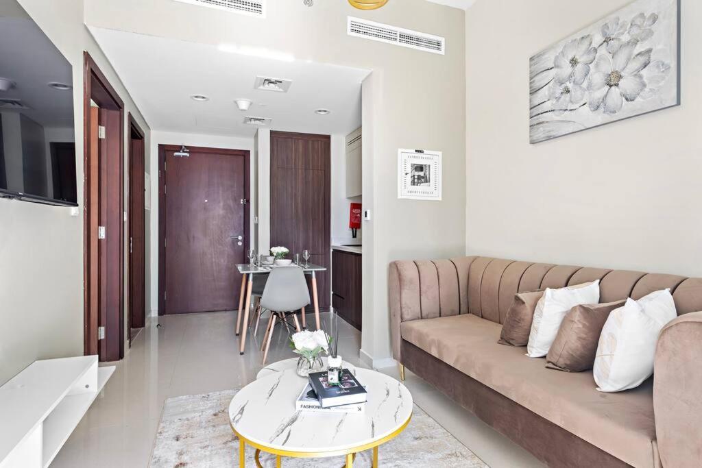 Apartment Cozy 1bhk With A Burj Khalifa View *