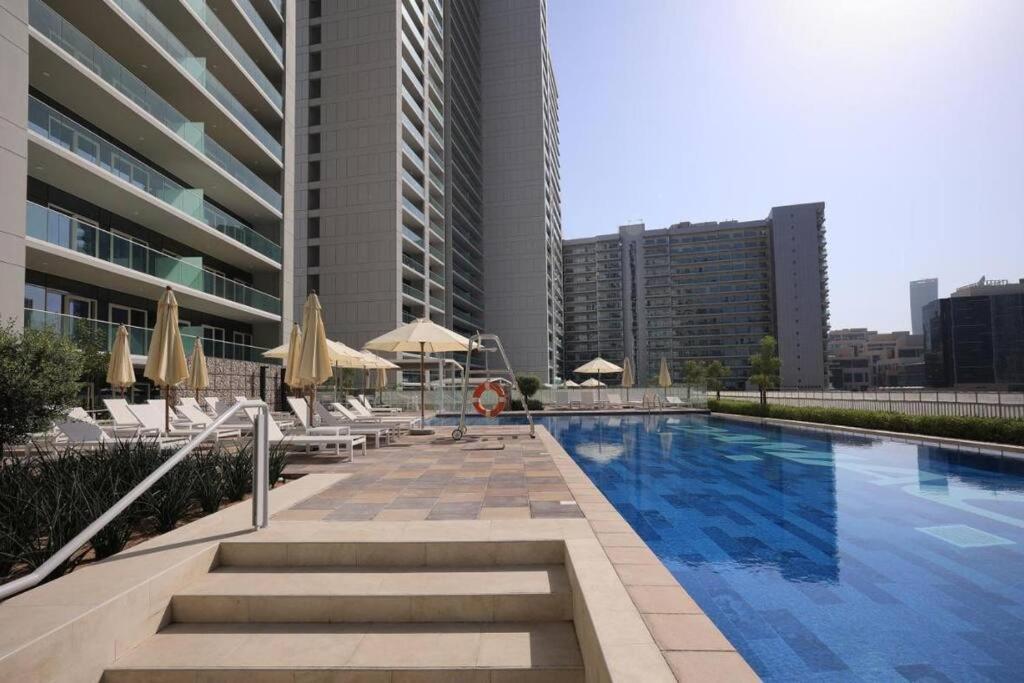 Cozy 1bhk With A Burj Khalifa View Apartment Dubai