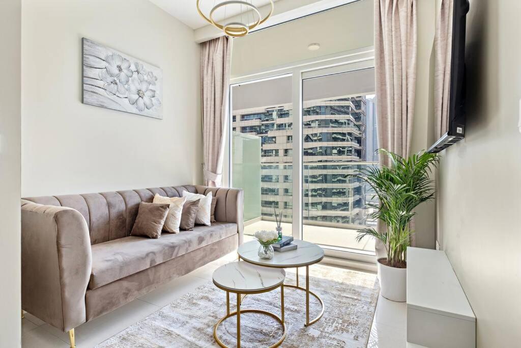 Apartment Cozy 1bhk With A Burj Khalifa View *